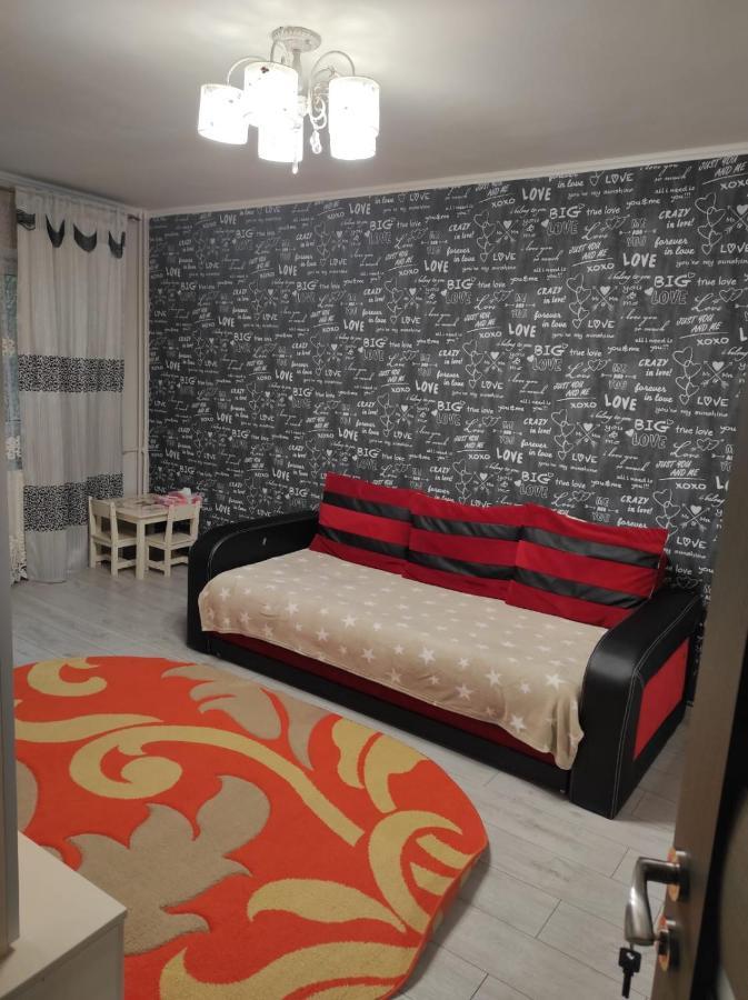 Private Room Near 3 Min Metrou Crangasi, 40 M2 Бухарест Экстерьер фото